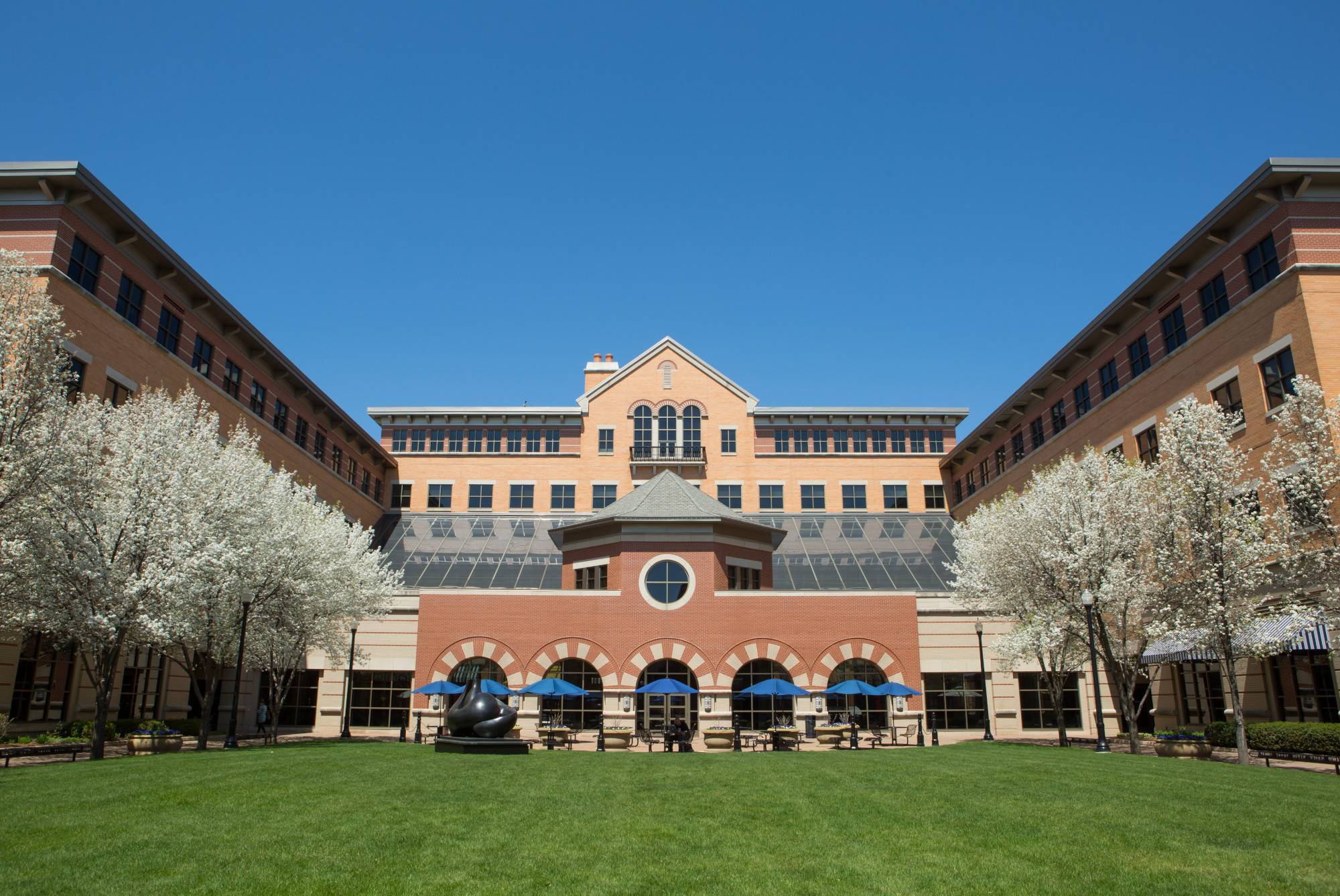 Photo of Pew campus courtyard
